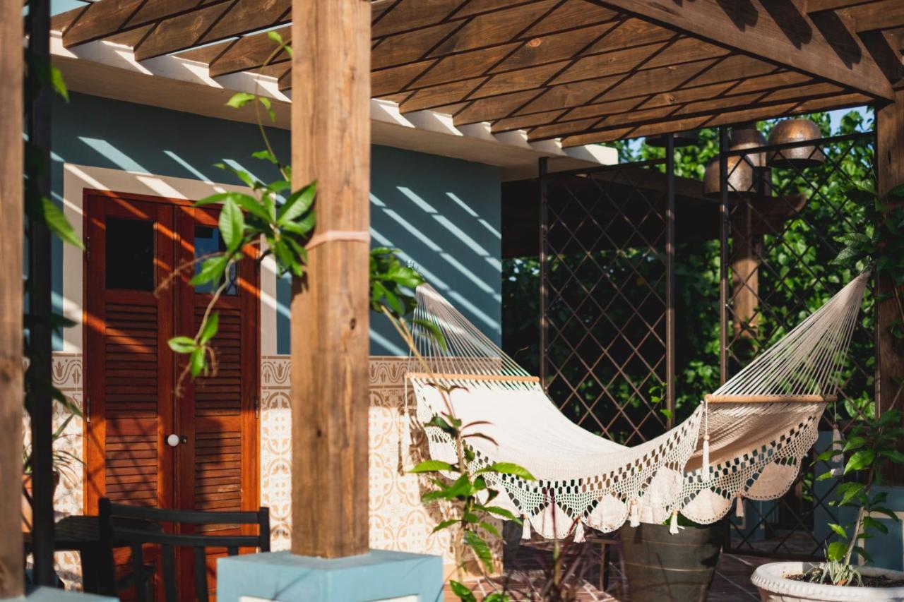 Puertas Bed and Breakfast Vieques Exteriör bild