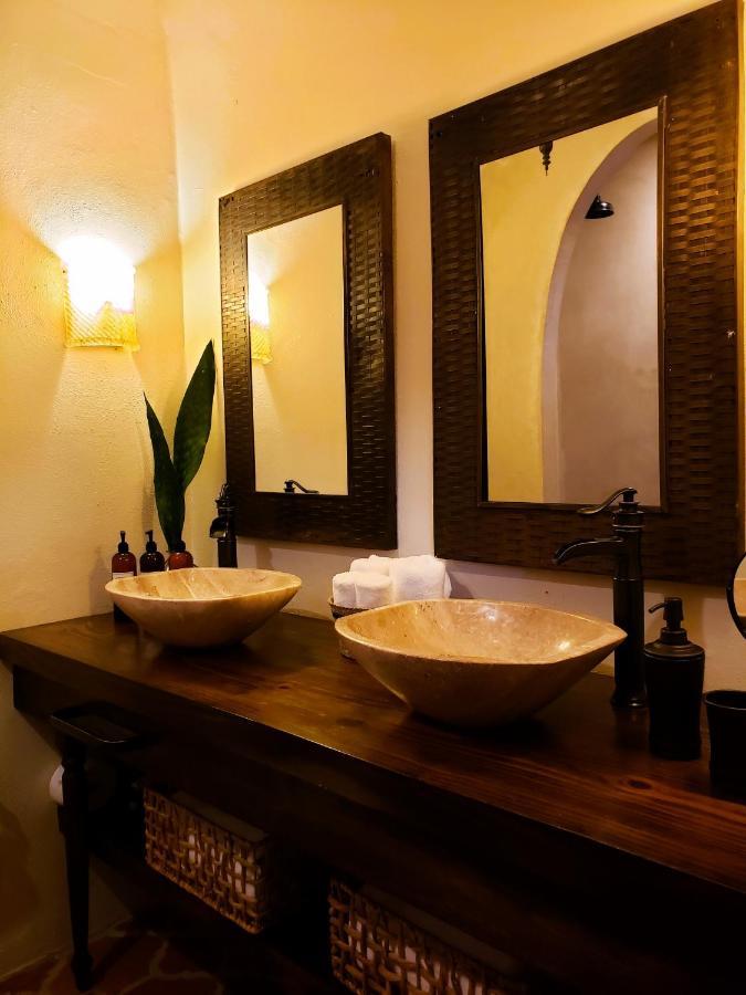 Puertas Bed and Breakfast Vieques Exteriör bild